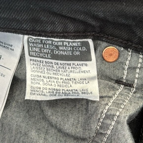 Levi’s Black Distressed Wedgie Straight Leg Jeans Size 28 - Picture 10 of 13